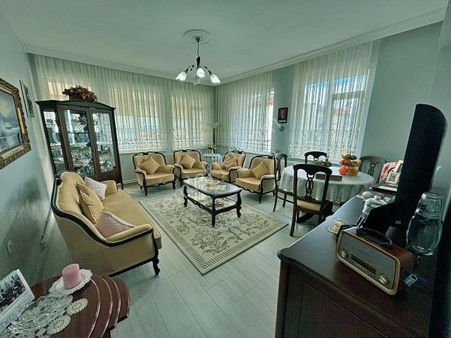 Yetkisi Uytundan Burhaniye Bademalanında Doğalgazlı 3+1daire