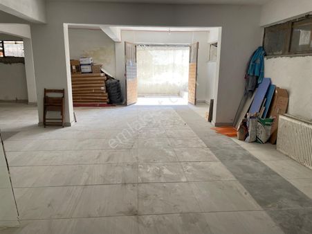 Depo Olarak Kullanılmaya, Atölye Ve İmalathane Yapmaya Uygun