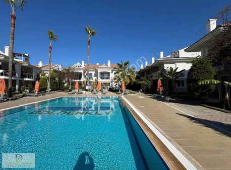 Plaja Komşu,site İçi Havuzlu 2+1 Dublex Daire-kaçmaz Fırsat