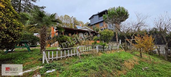 İzmit Akmeşe'de 652m2 Arsa İçinde Anayol Üzeri 2+1 Müstakil Ev