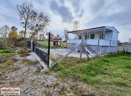 Karasu Adatepe'de 600m2 Arsa İçerisinde 1+1 Satılık Konteyner