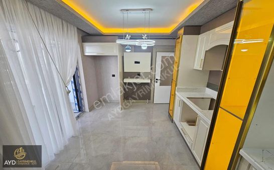 Ayd'den 29 Ekim Mahallesinde Köşe Başı 2+1 Daire