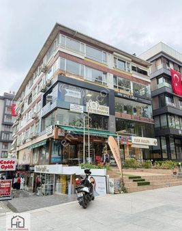 Tek Yetkili!! Bağdat Caddesi Üzerinde 2+1 İş Yerine Uygun Fırsat