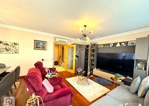 Suadiye Feride Geçidinde 2+1 Balkonlu Genç Binada Fırsat