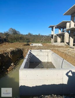 Kozanovadan Teslime Yakın Müstakil Havuzlu Villa Denize Yakın