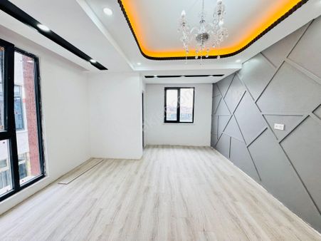 Güven'den Kapaklı'da Kapalı Cam Balkonlu , Ön Cephe 2+1 Daire