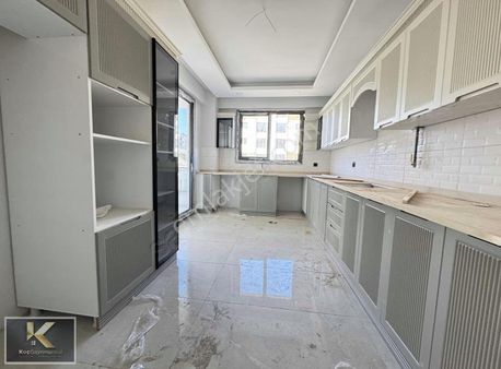 Zümrütkent Caddesi Üzeri Satılık 2+1 Sıfır 100 M2 Net Daire