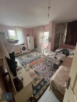 Çiftehanda Eşyalı Hazır Kiracılı Satılık 2 Adet Stüdyo Daire