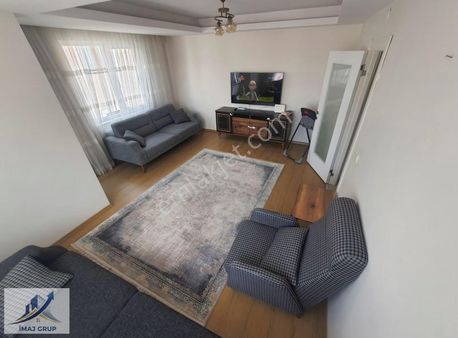 Cennet Mah. Asansörlü Geniş Kullanımlı 2+1 90 M2 En Üst Kat...