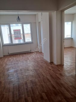 Bandırma Hacı Yusuf Mahallesinde Satılık 2+1 Daire.