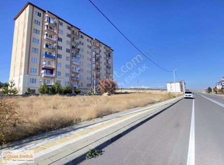 Sivas Ozan Emlak'tan Kılavuz'da Kiralık 3+1 130 M² Temiz Daire