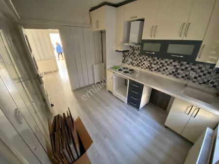 A L C Den Ara Kattta Site İçi Metro Yakını Kiralık 3+1 Daire