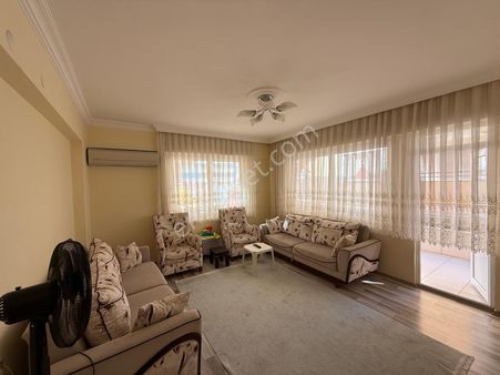 Alanya Mahmutlarda Kiralık Eşyalı 3+1 Geniş Daire