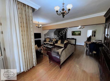 Anadolu'dan Acill Eryaman Güzel Ev Sitesinde 5+1 Triplex Bahçeli