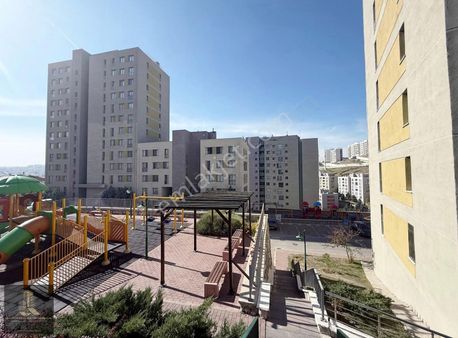 Cantanem | Merkezi Lokasyon - 2. Kat Konumlu Geniş Metraj 3+1^