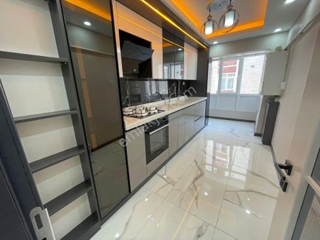 Sincan Plevne Mahallesi 3+1 Ara Katta Full Yapılı Daire