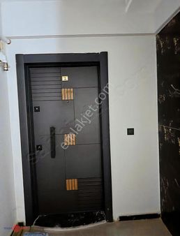 Fatih Mahallesi Yeni Karakol Mevkii 1+1 Geniş Balkonlu