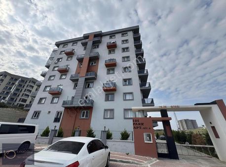Koyundere Site İçi Köşe Önü Açık 2+1 Kapalı Mutfak Daire