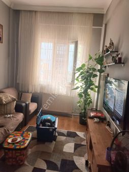 Sancaktepe Metro' Ya 2 Dakika Yürüme Mesafesinde Kelepir 1+1 Düz Giriş