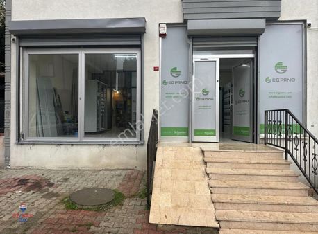 Ümraniye Esenkent Mahallesinde Satılık Dükkan