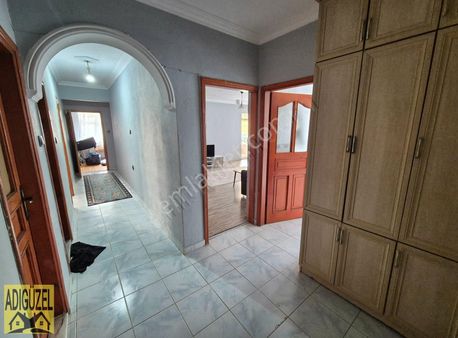 Derince Yenikent Mah.3+1 Arakat Daire