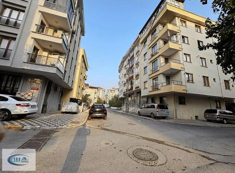 Samandıra Merkezde 2+1 98 M2 Kiralık Arakat Daire