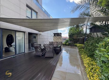 Site İçerisinde Özel Kat Planlı Teraslı Geniş 2+1 Daire