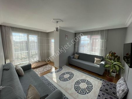 Tuşba Emlaktan Satılık İskanlı Kombili Ara Kat 2+1 Daire