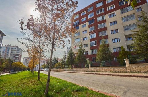 Kardelen Şirin Özyuvam Sitesinde Satılık 3+1 Daire