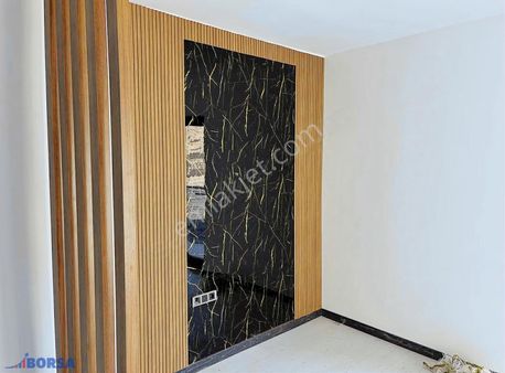 Protokol Yolu Üzeri 1+1 50 M2 Net Yerden Isıtma