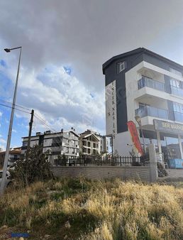 İncek Merkezde Kiralık Dubleks 2+1 Daire