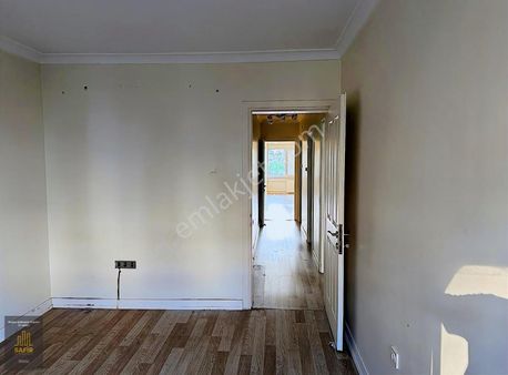 Ataköy 5. Kısım 3+1 Otoparklı Asansörlü Klimalı Daire