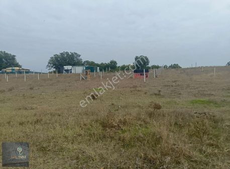 Acilll Yeniköy 272 M2 Arsamız Satılık