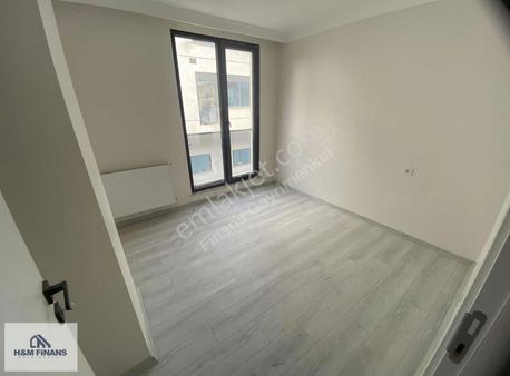 Ümraniye Cemilmeriç Mh. 3+1 Arakat Sıfır Daire Çok Merkezi Konum