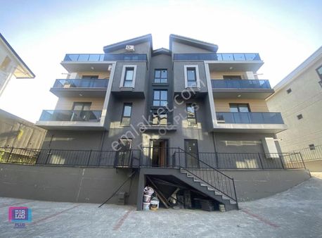 Gümüştepe Mahallesi 4+1 Sıfır Kiralık Bahçe Dubleksi