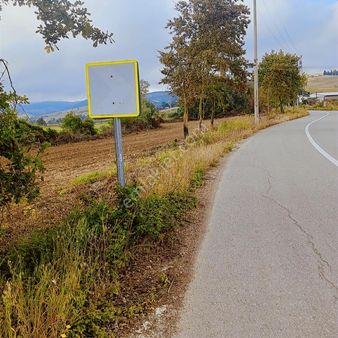 Tarcanlar'dan Satılık Kaşıkçı'da Yola Cephe 4113 Metre Tarla