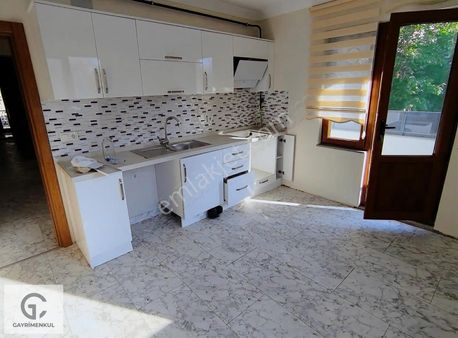 G.c Gayrımenkulden Golcuk Ulaslida Kiralik Daire