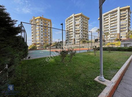 Karşıyaka Kaya Prestige Konutları Sağlam Zemin Satılık 3+1 Daire