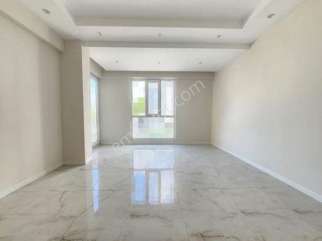 Denizli Muratdede Mahallesinde 2+1 120 M2 Caddeye Yakın Acil Satılık Fırsat Daire