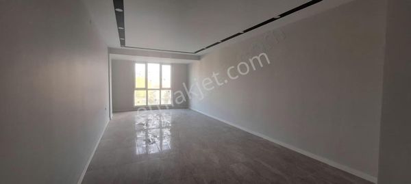 4+1 Satılık Dubleks Yerden Isıtma Cadde Üstü İzmit / Kocaeli