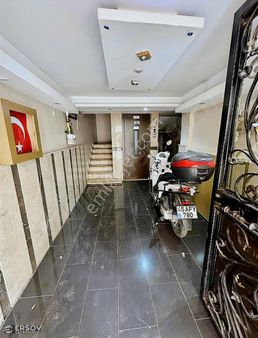 Çok Geniş Daire Cadde Üzeri Asansörlü Arakat