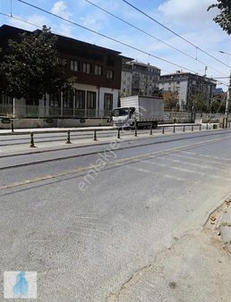 Güngören Güneştepe De Satılık 75 M2 İşyeri Cadde Üzerin De