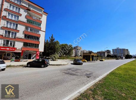 Köprü Gruptan Tramvaya Cephe Kiralık 3+1