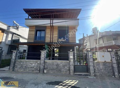 Öz Güven'den Uygun Fiyatlı Ön Cephe Bahçeli Yazlık