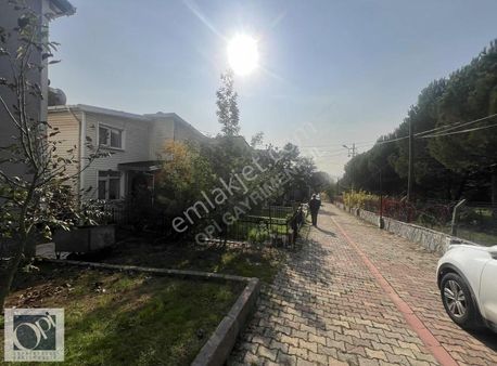 **oğuz İşbilen'den** Müstakil Yeşillikler İçinde Villa