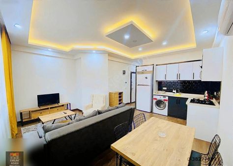 Kuşadası Merkezde 1+1 Eşyalı Satılık Geniş Ferah Daire