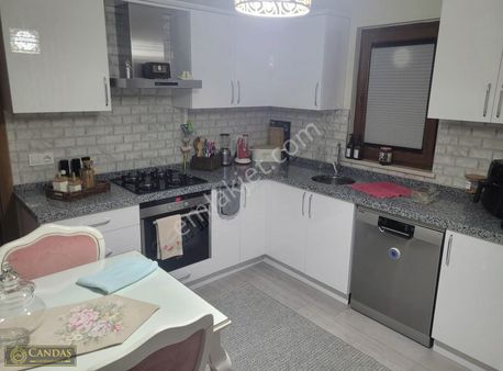 Candaş Gayrimenkul'den Bahçecik'de 3+1 Satılık Daire
