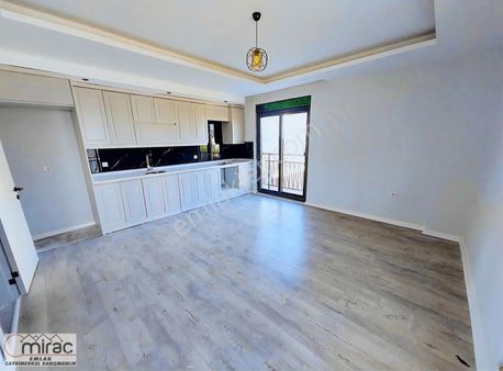 Sarılar Mahallesinde Sıfır Fırsat Daireler