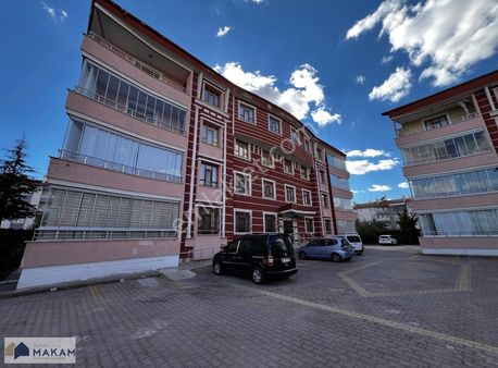 Novada'ya Yakın Karakurt Sitesi Satılık 3+1 Bakımlı Daire
