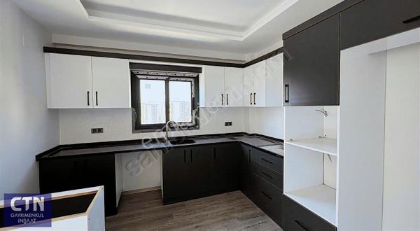 Erdemli Tapu Caddesi 100m2 Net Oturumlu Geniş 2+1